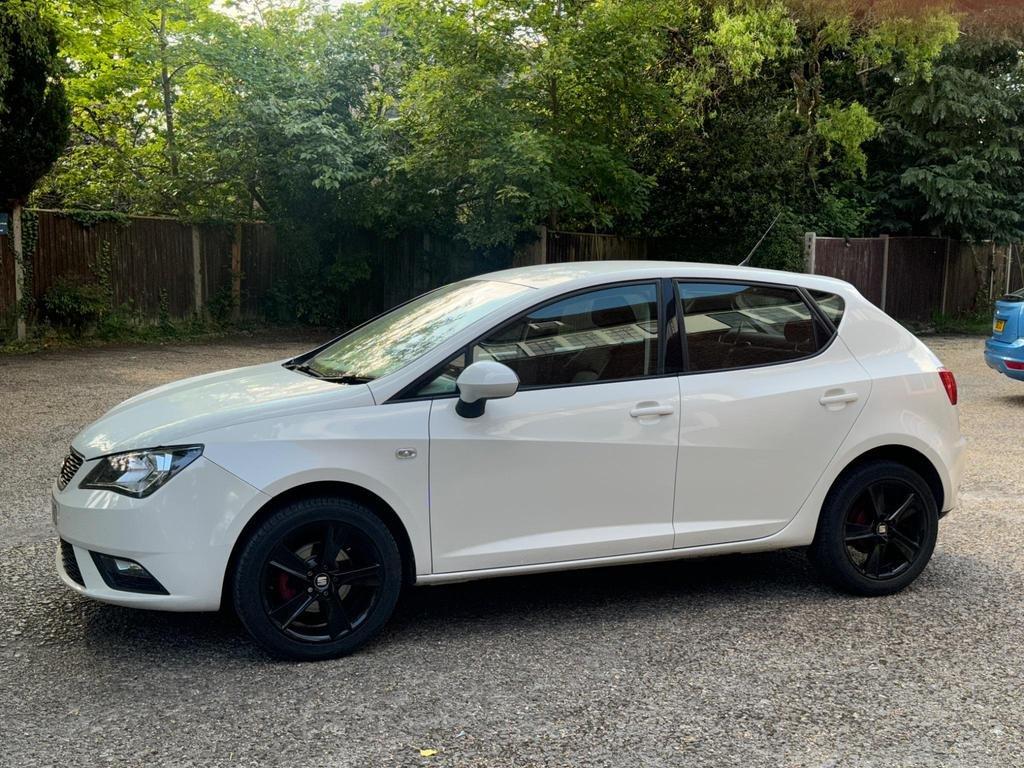 SEAT IBIZA