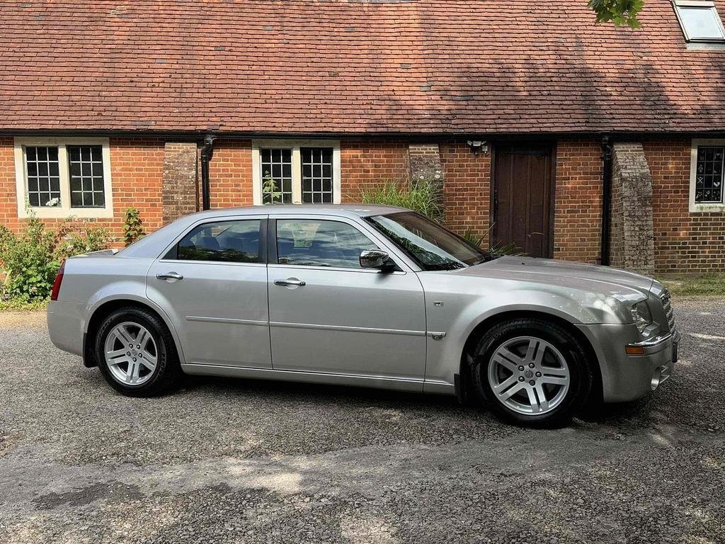 View CHRYSLER 300C 3.0 CRD V6