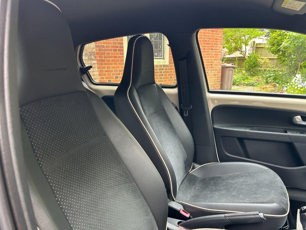 SEAT MII