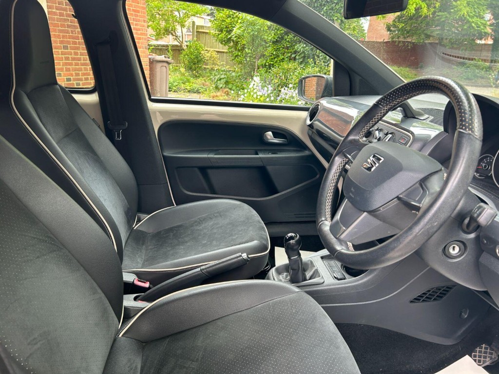 SEAT MII