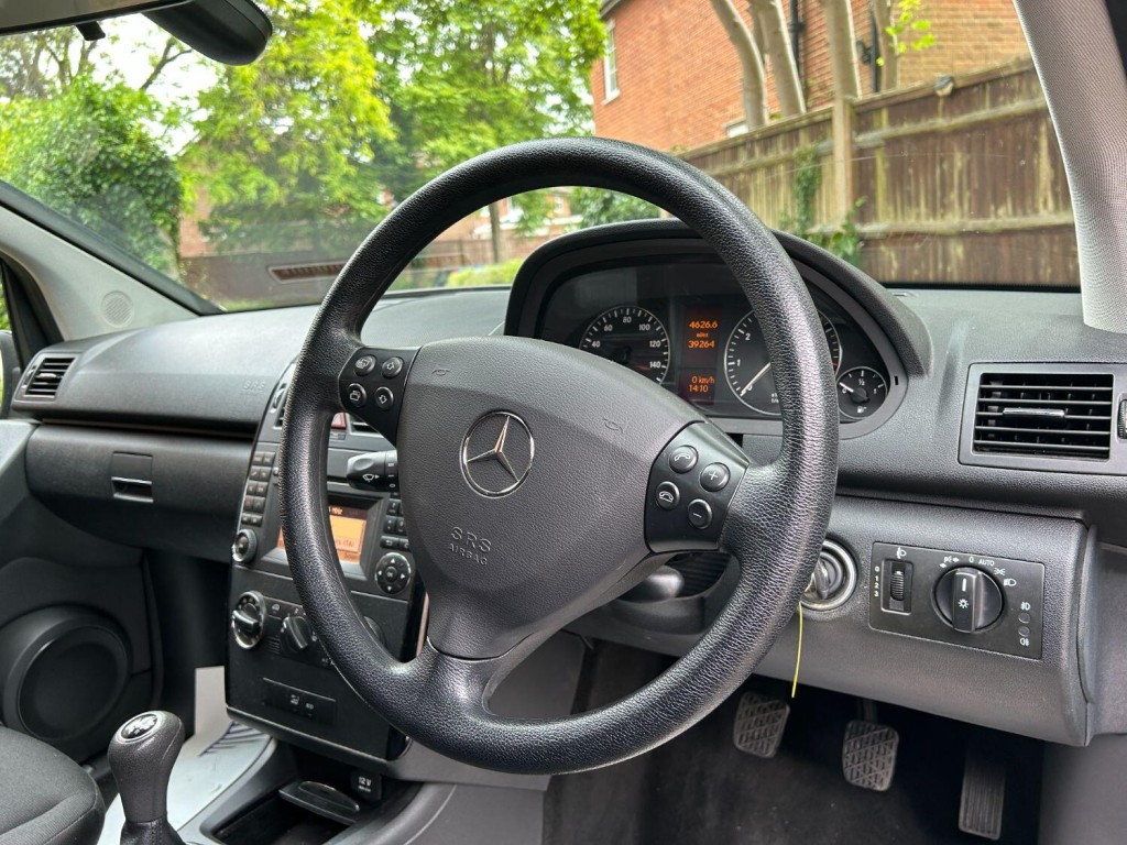 MERCEDES-BENZ A CLASS