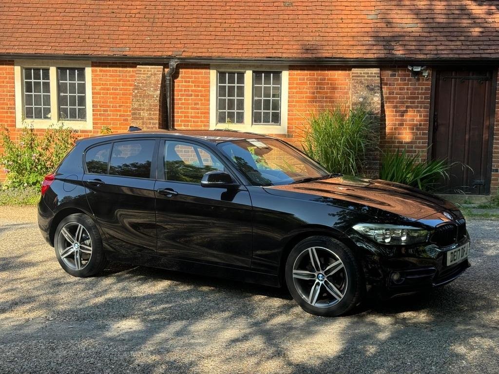 BMW 1 SERIES