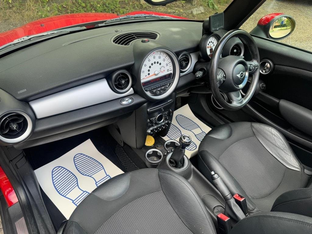 MINI CONVERTIBLE