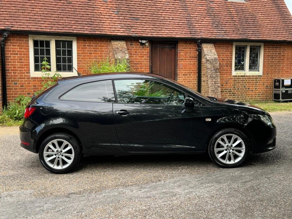 SEAT IBIZA