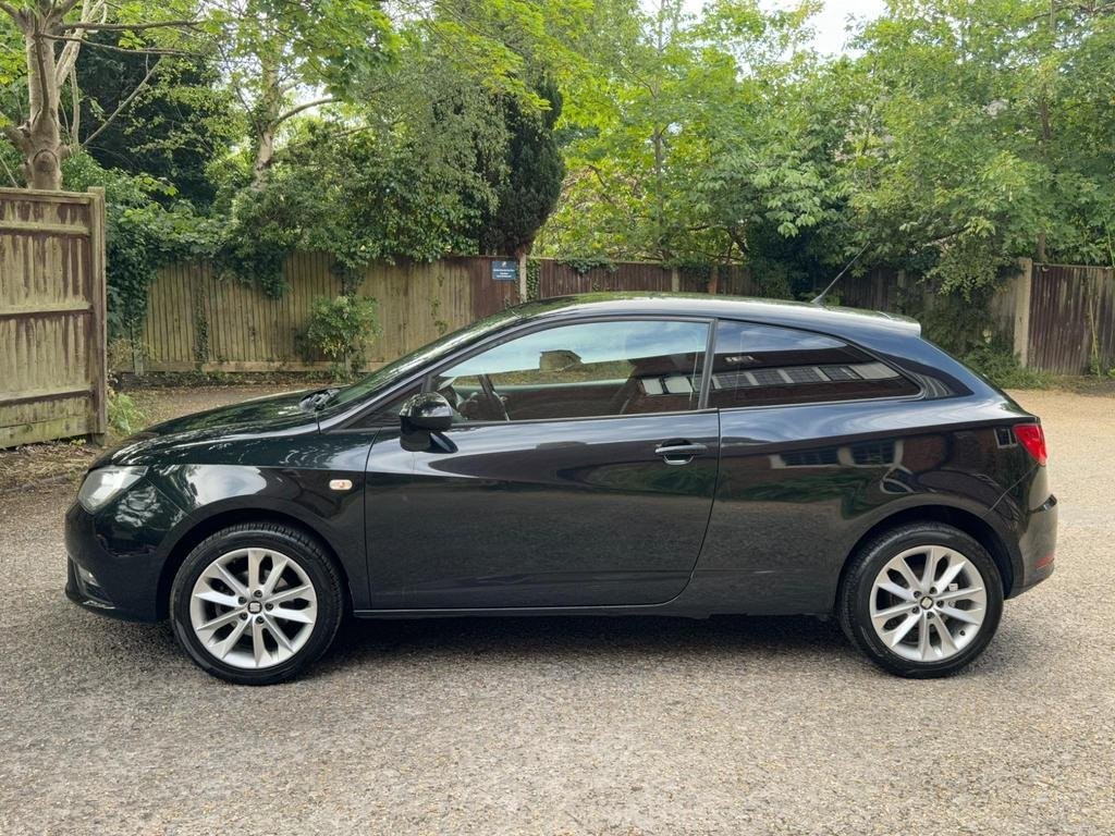 SEAT IBIZA