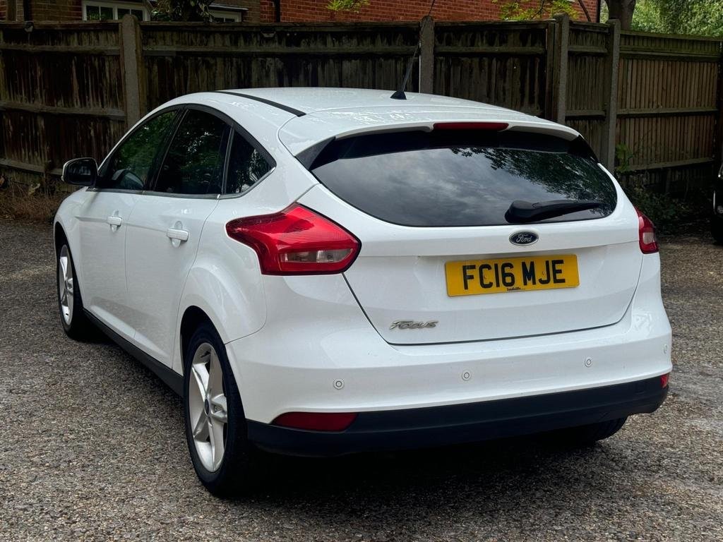 FORD FOCUS