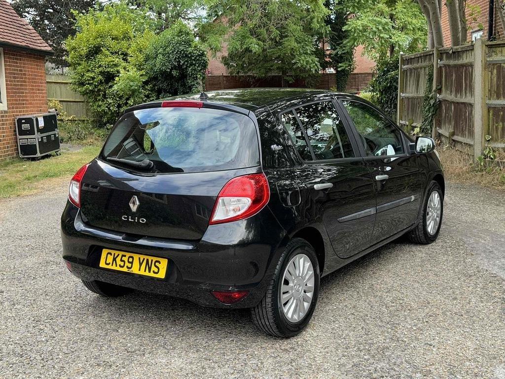 RENAULT CLIO
