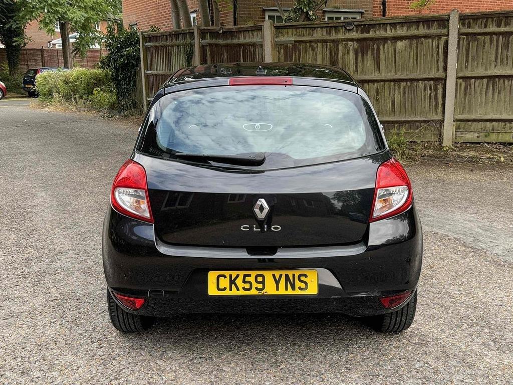RENAULT CLIO
