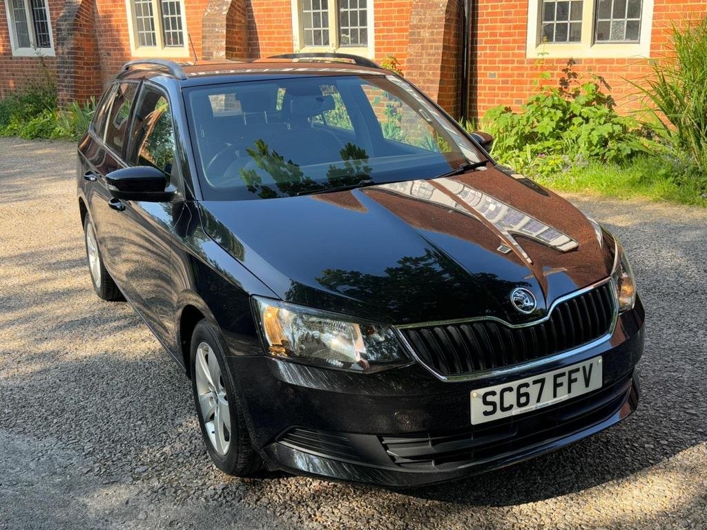 View SKODA FABIA 1.0 TSI SE