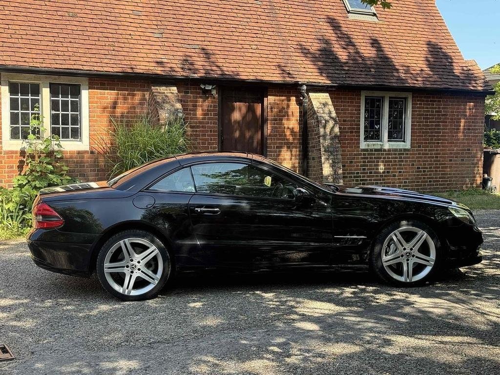 MERCEDES-BENZ SL