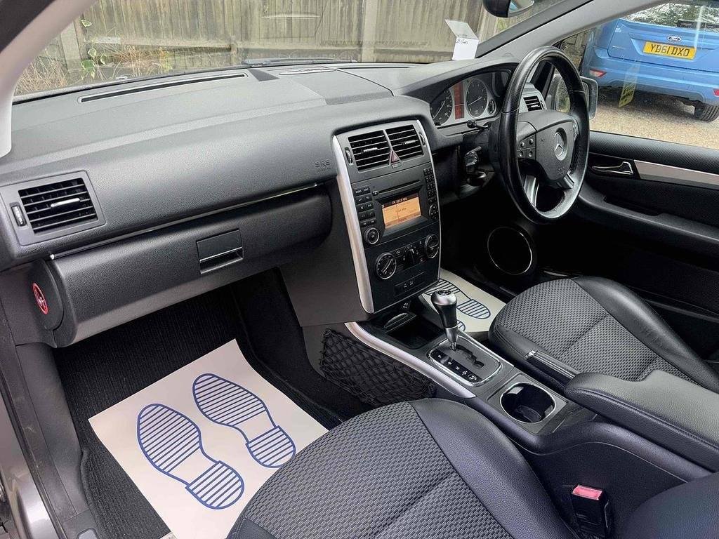 MERCEDES-BENZ B CLASS