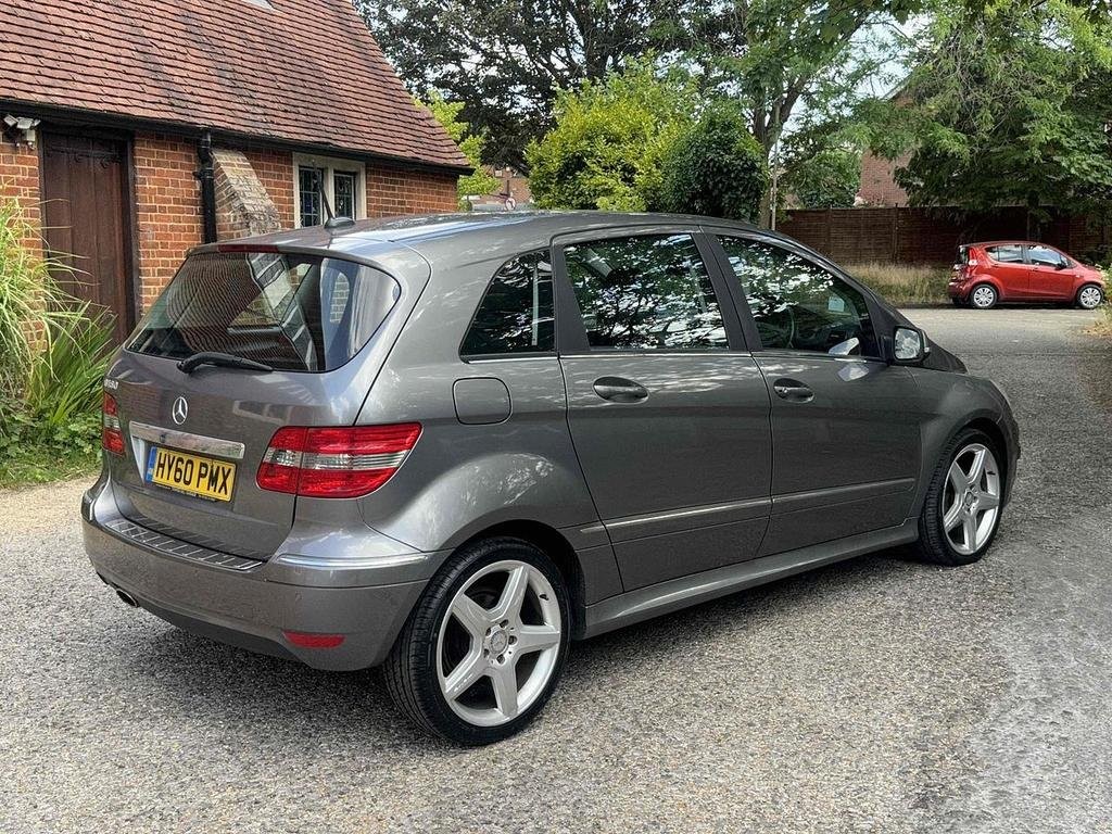 MERCEDES-BENZ B CLASS