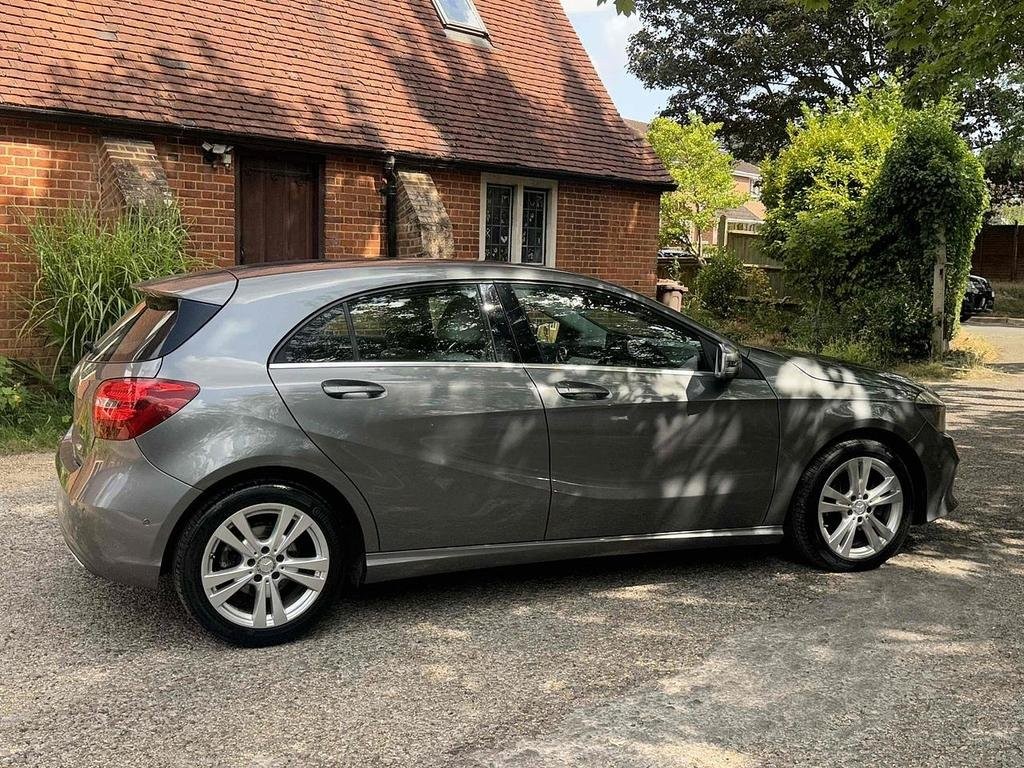 MERCEDES-BENZ A CLASS