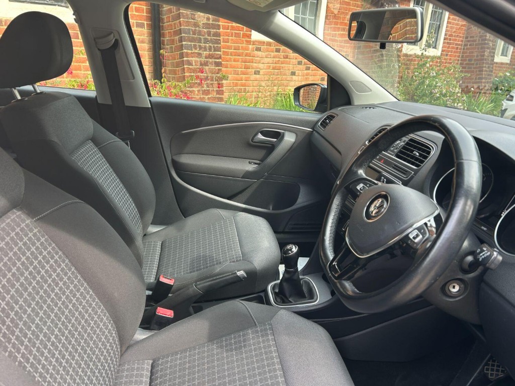 View VOLKSWAGEN POLO 1.2 TSI BlueMotion Tech SE