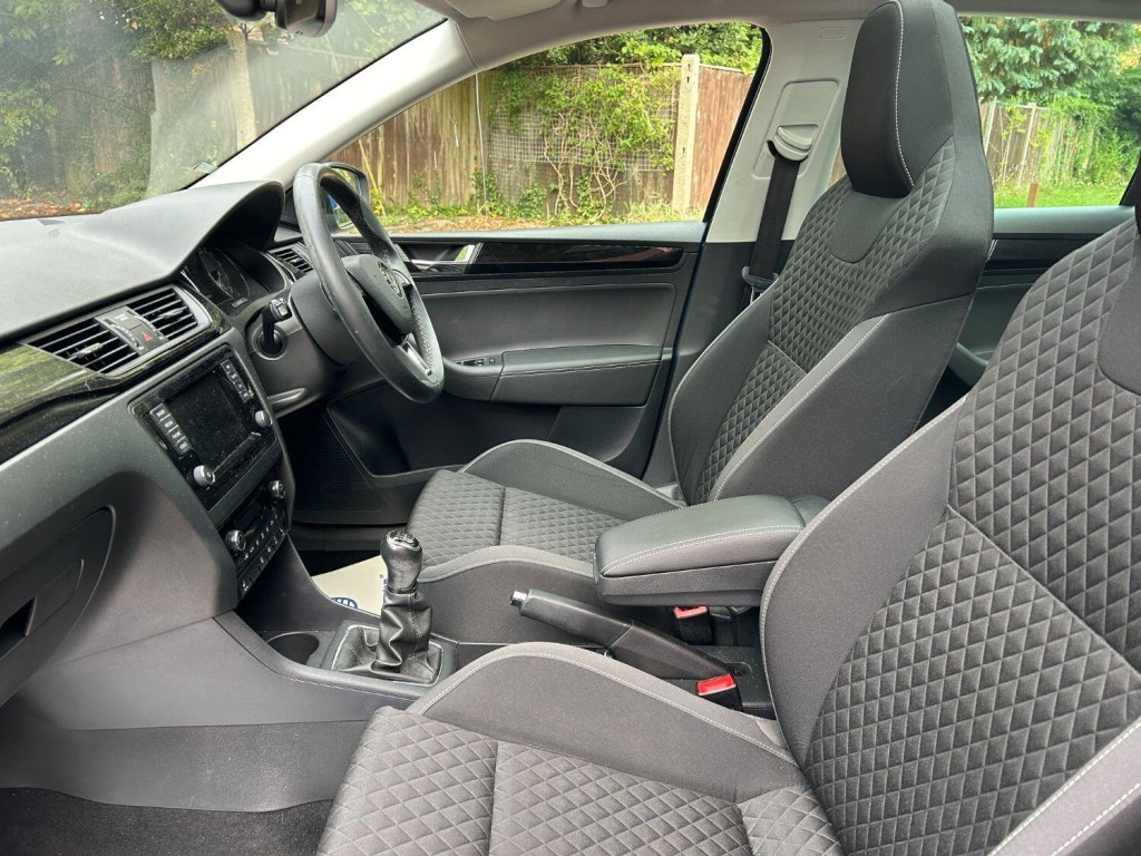 View SKODA RAPID 1.0 TSI SE Sport