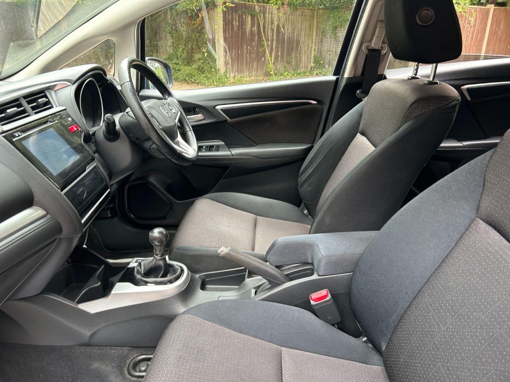 View HONDA JAZZ 1.3 i-VTEC EX