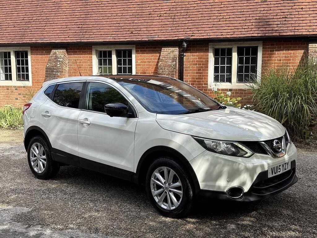 View NISSAN QASHQAI 1.5 dCi Acenta+