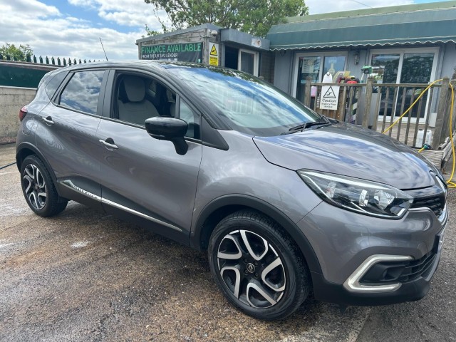 RENAULT CAPTUR