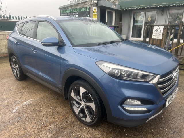 HYUNDAI TUCSON