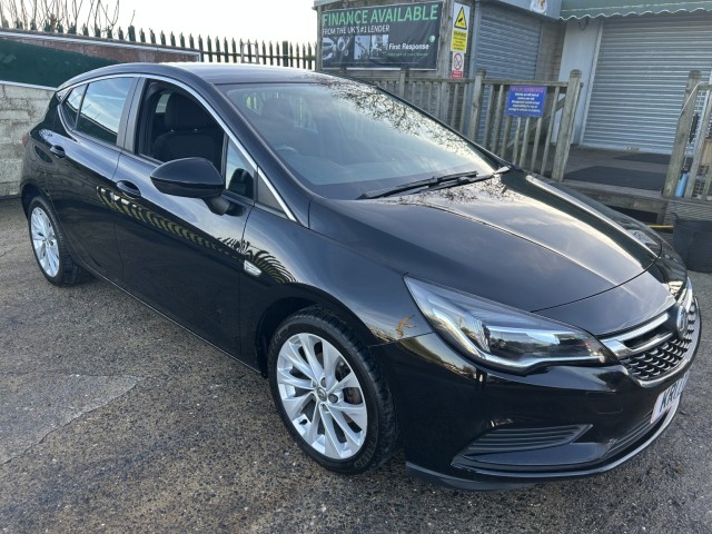 VAUXHALL ASTRA