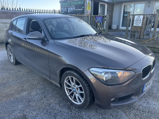 BMW 1 SERIES
