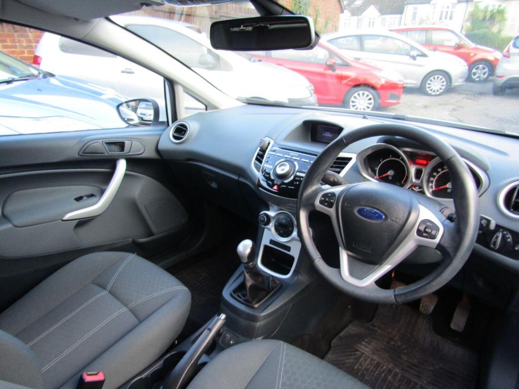 FORD FIESTA