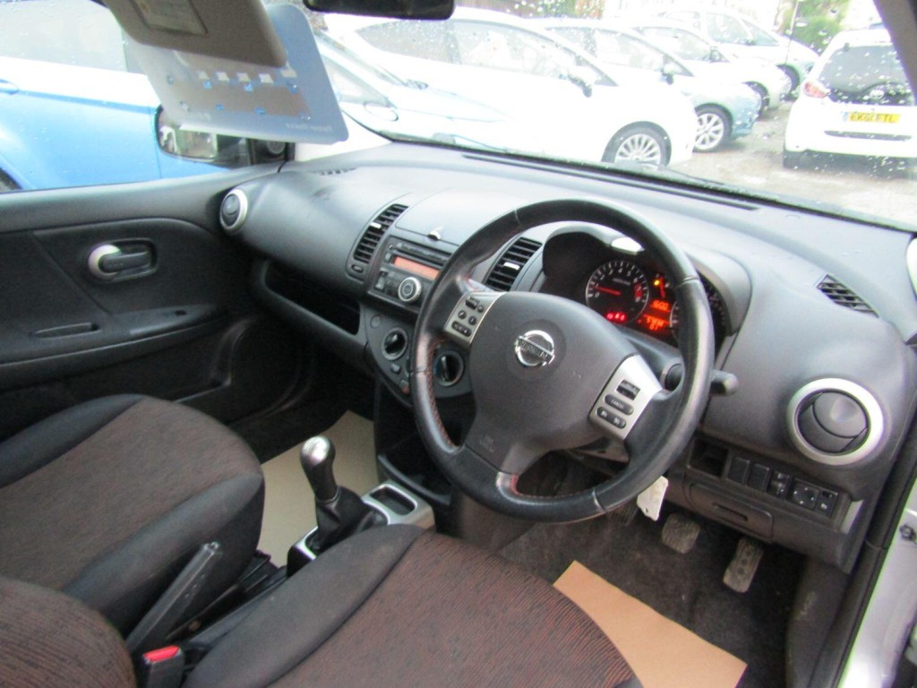 NISSAN NOTE