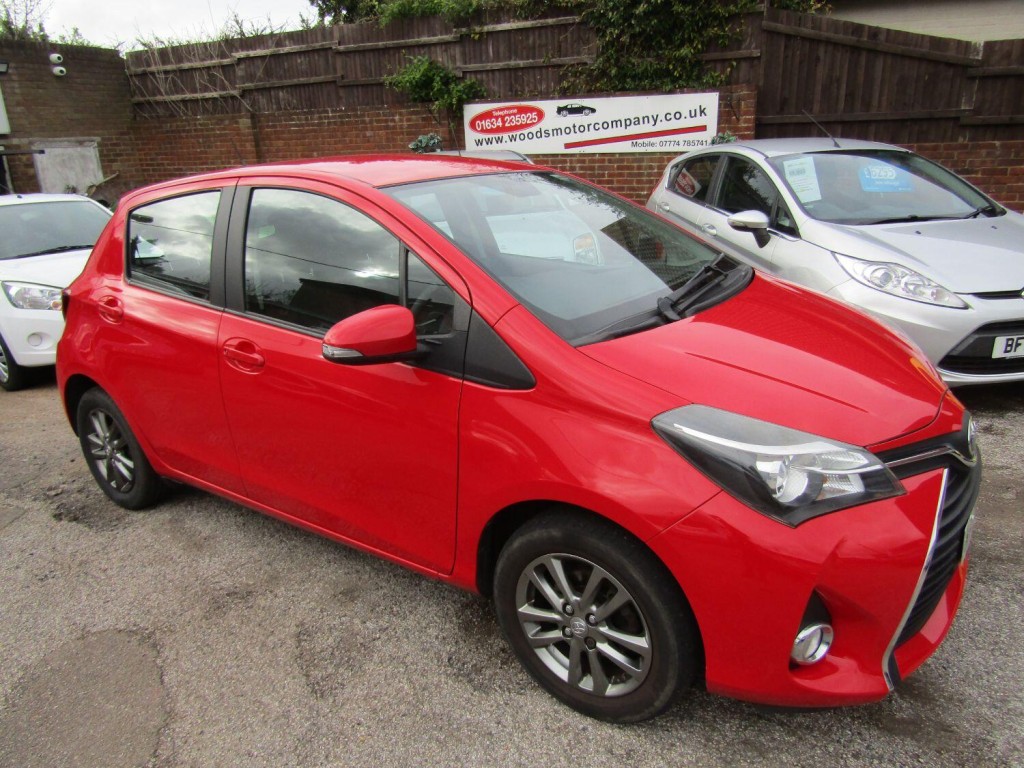 View TOYOTA YARIS 1.3 Dual VVT-i Icon