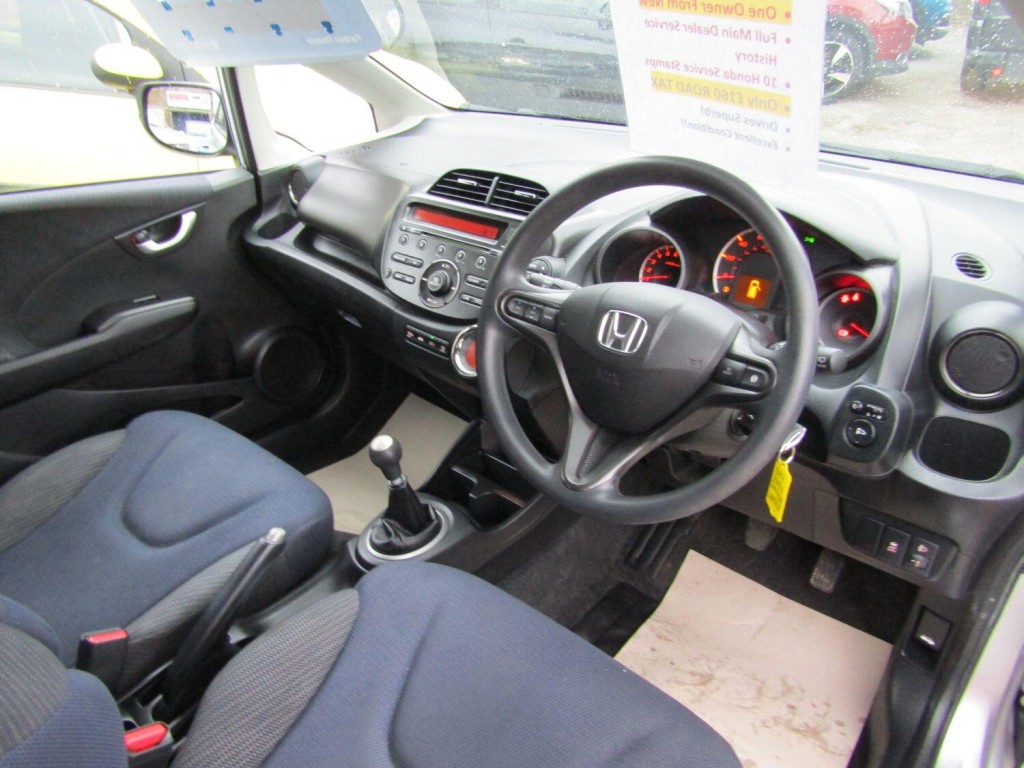 HONDA JAZZ