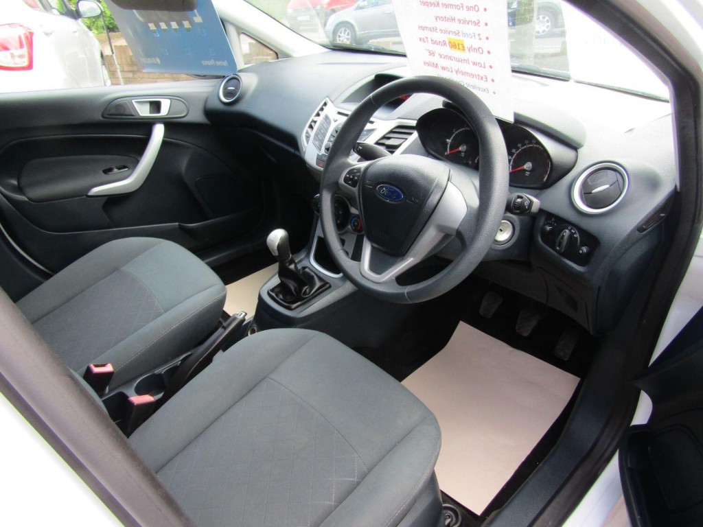 FORD FIESTA