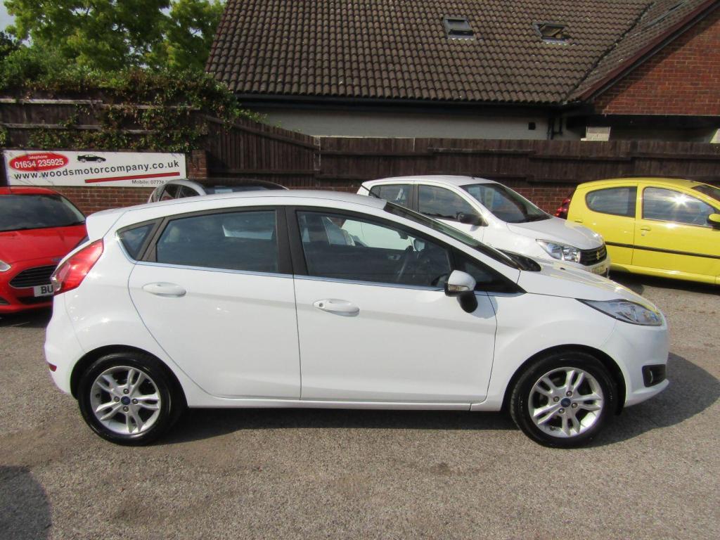 FORD FIESTA
