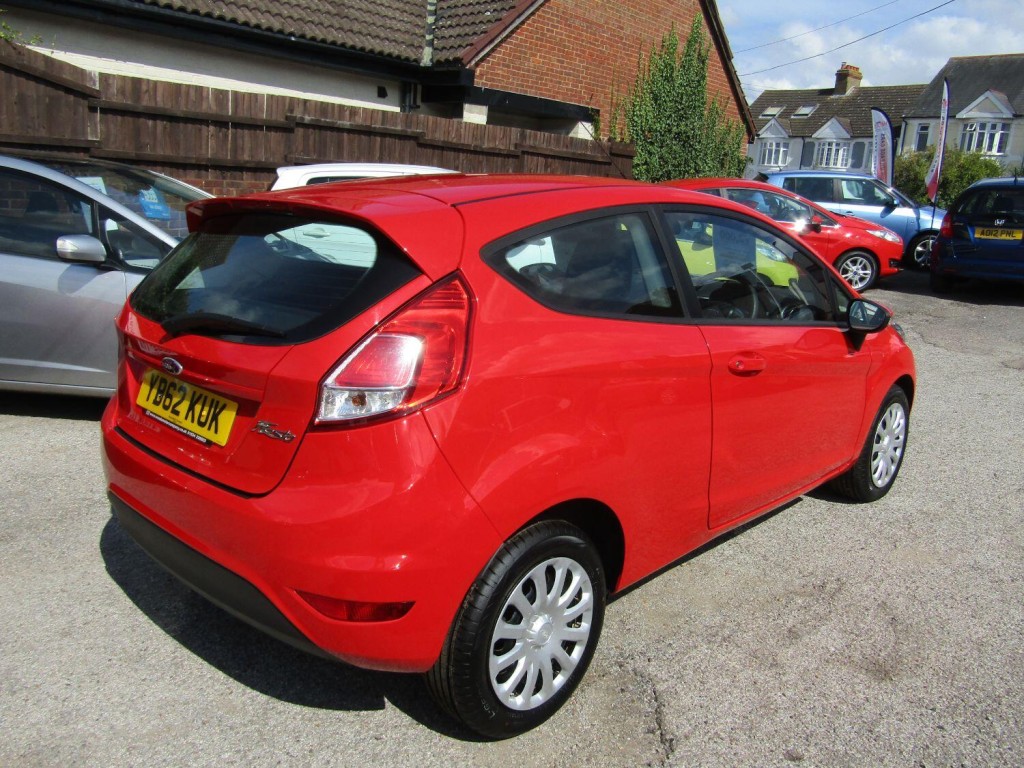 FORD FIESTA