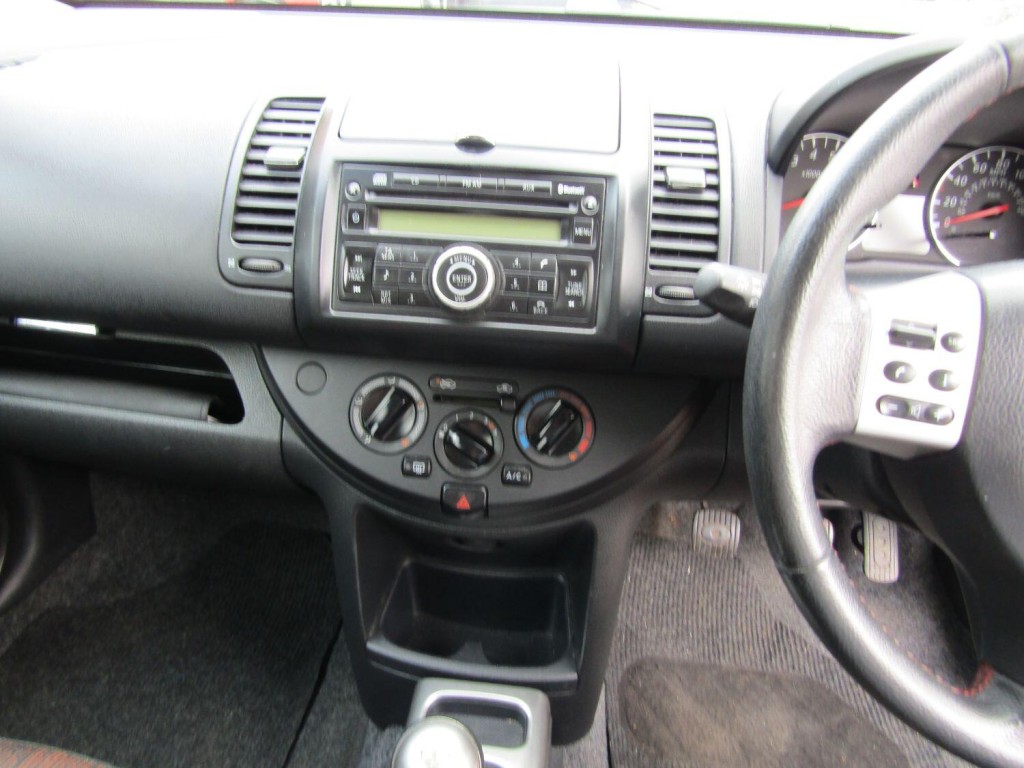 NISSAN NOTE
