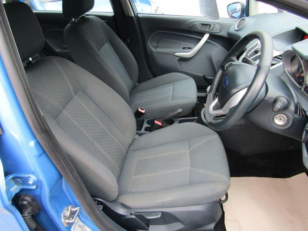 FORD FIESTA