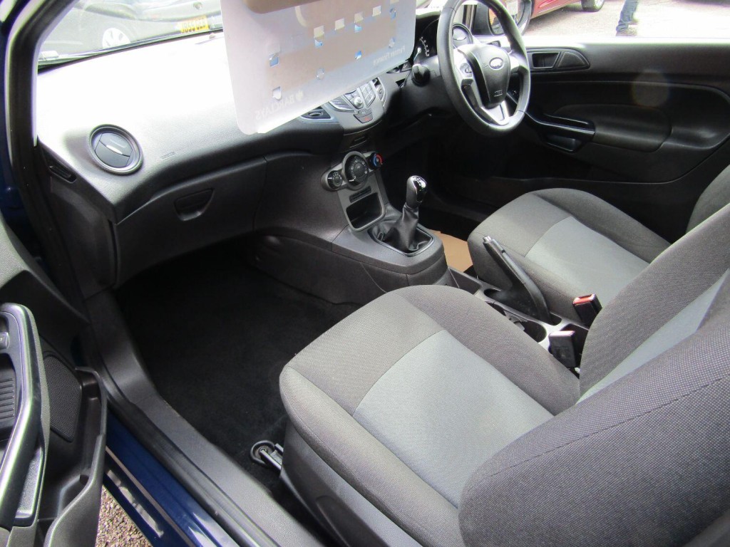 FORD FIESTA