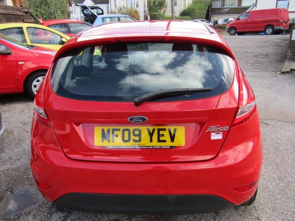 FORD FIESTA