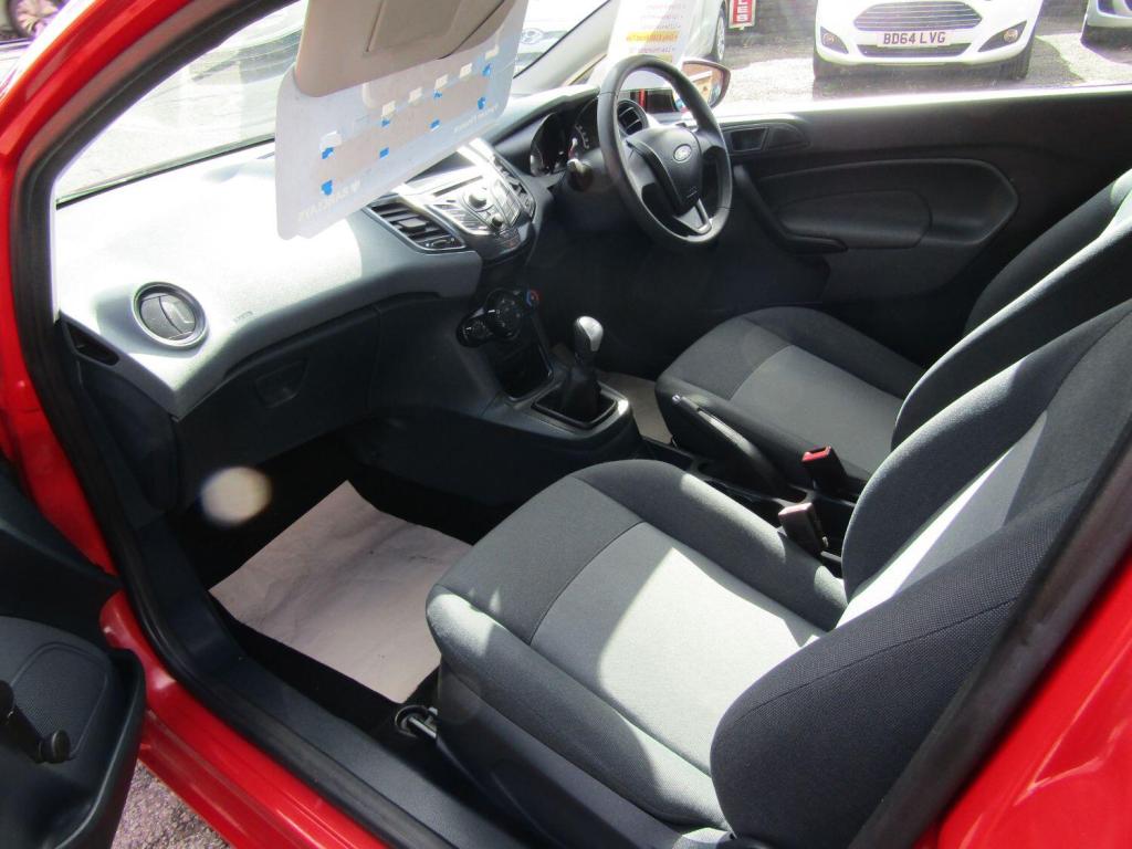 FORD FIESTA