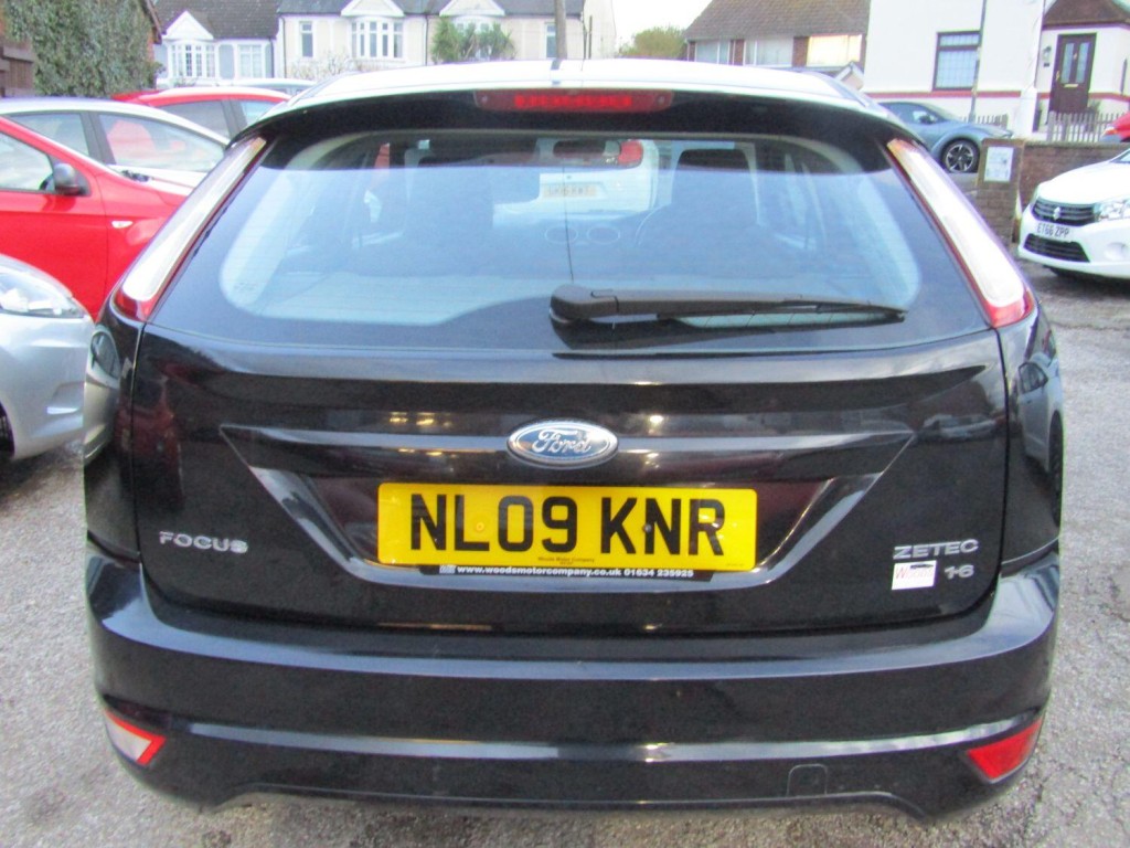 FORD FOCUS