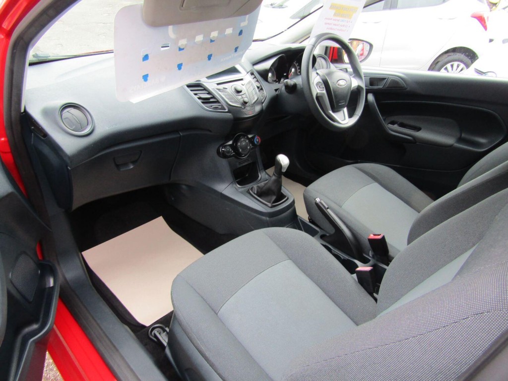 FORD FIESTA