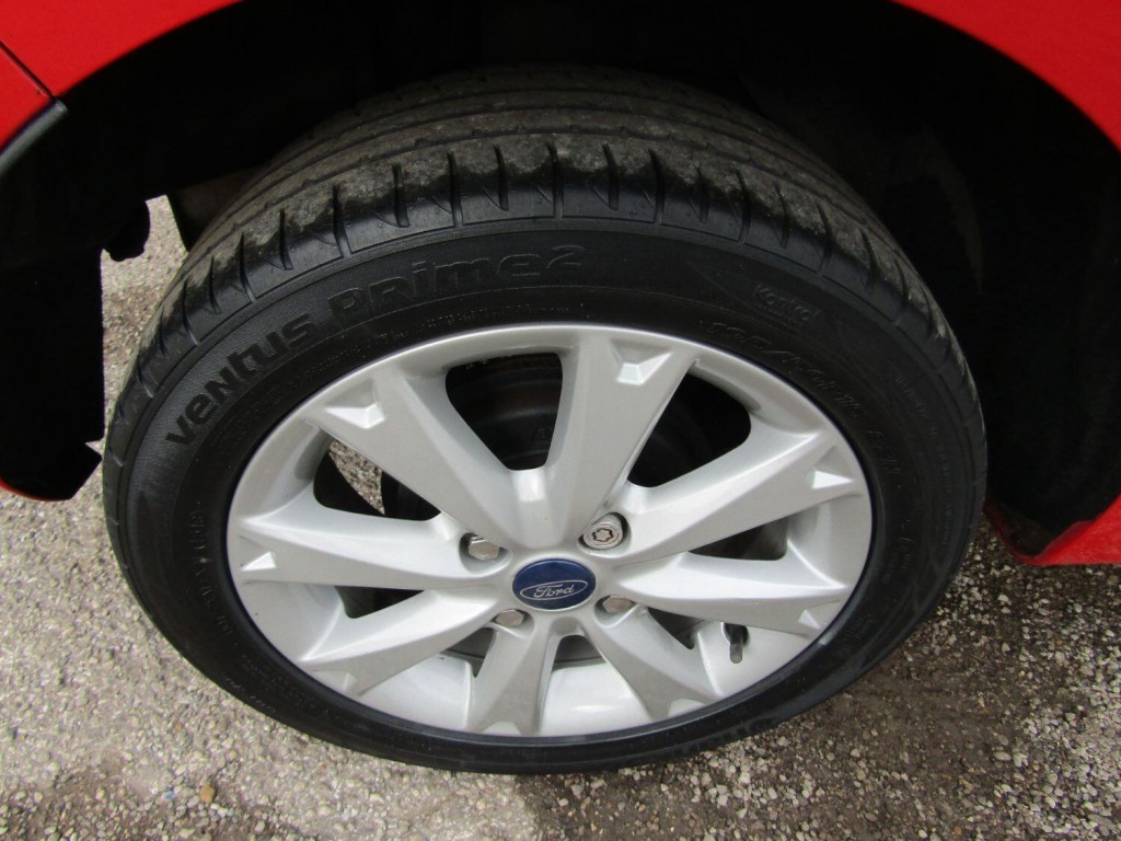 FORD FIESTA