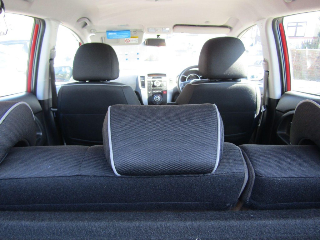 KIA VENGA