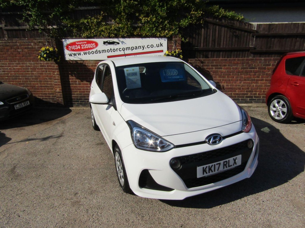 HYUNDAI I10