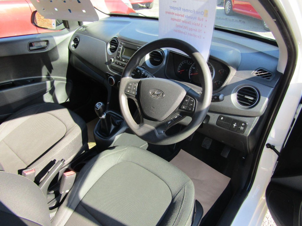 HYUNDAI I10