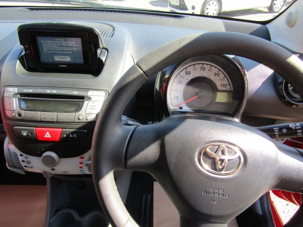TOYOTA AYGO