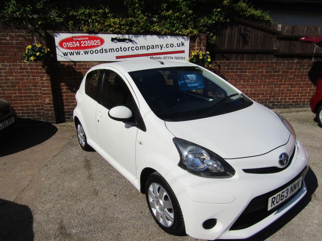 TOYOTA AYGO