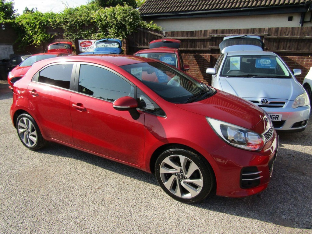 View KIA RIO 1.4 EcoDynamics 3  One Former Keeper, Only 65,000 miles, FSH,  8 Service Stamps,  Only £35 Road Tax
