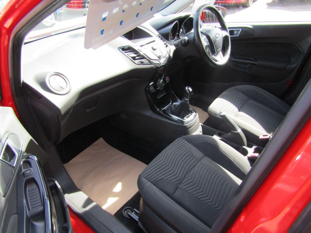 FORD FIESTA