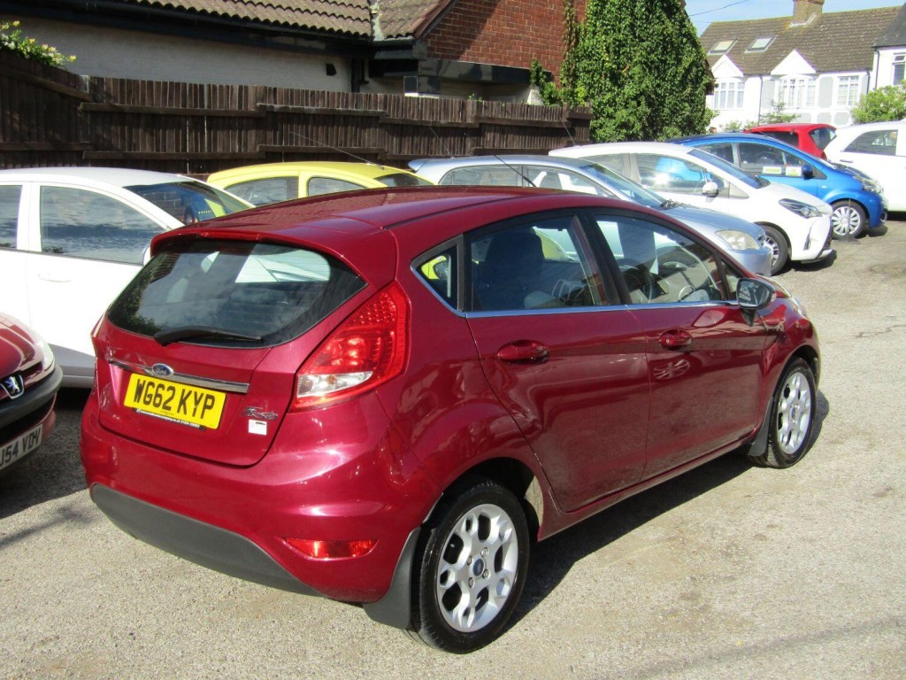 FORD FIESTA