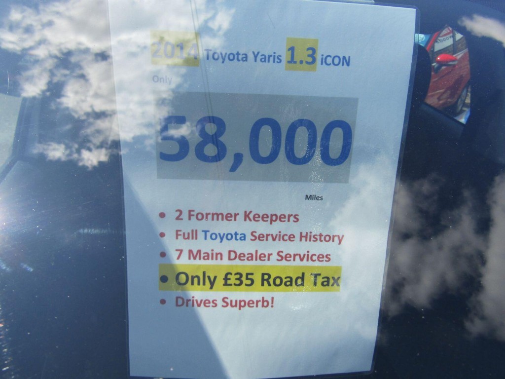 TOYOTA YARIS