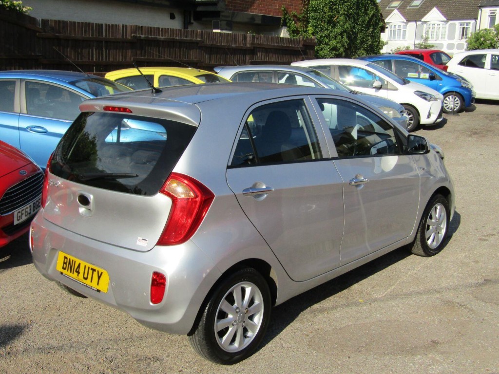 View KIA PICANTO 1.0 VR7 2 Former Keepers, Only 33,000 miles, Service History, 5 Kia Stamps,Only £20 Tax